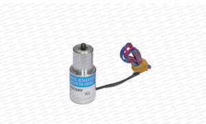 The item shown is a DC24V solenoid actuator used in knitting machines.