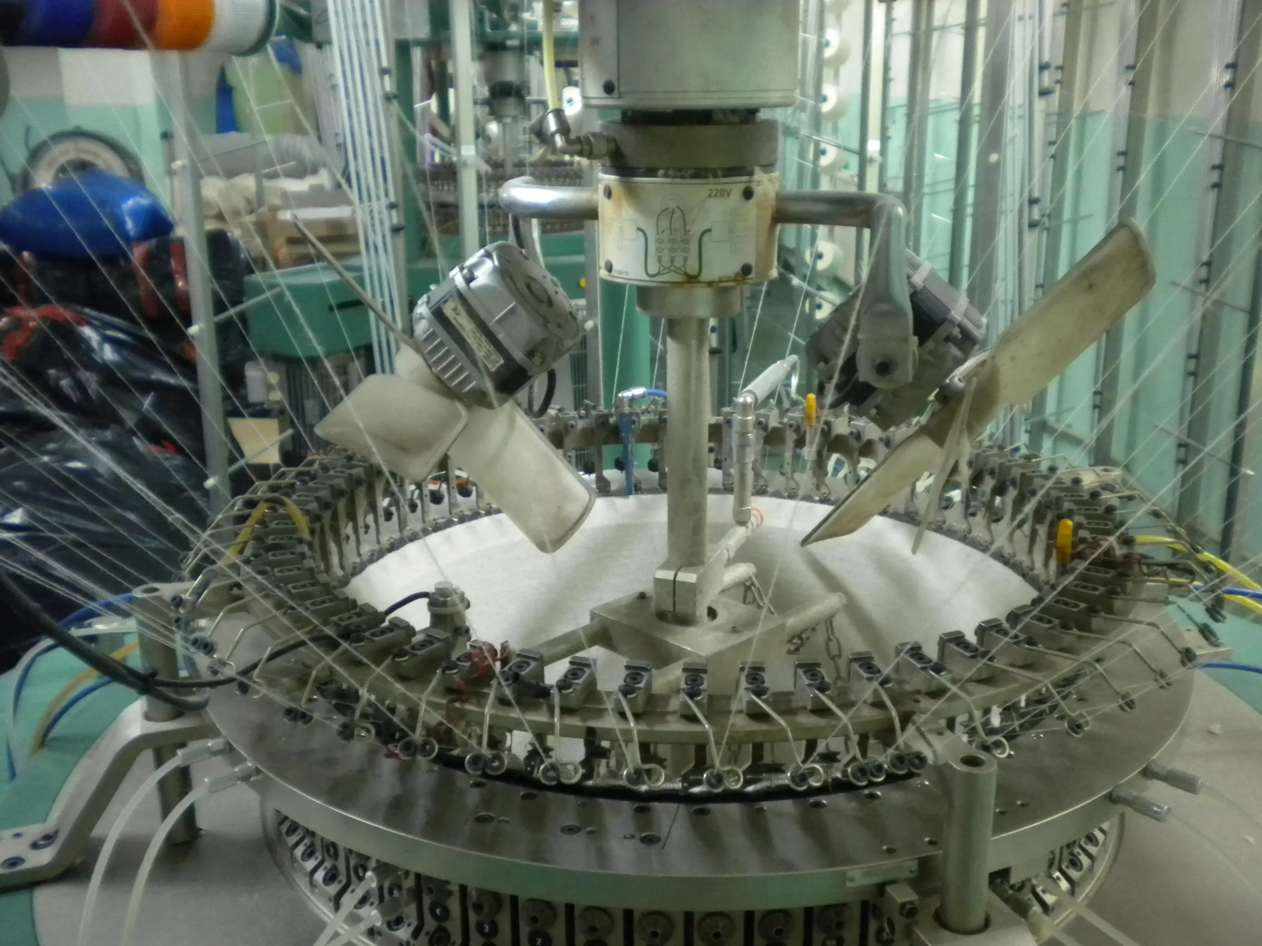 Circular knitting machine in Ludhiana textile unit